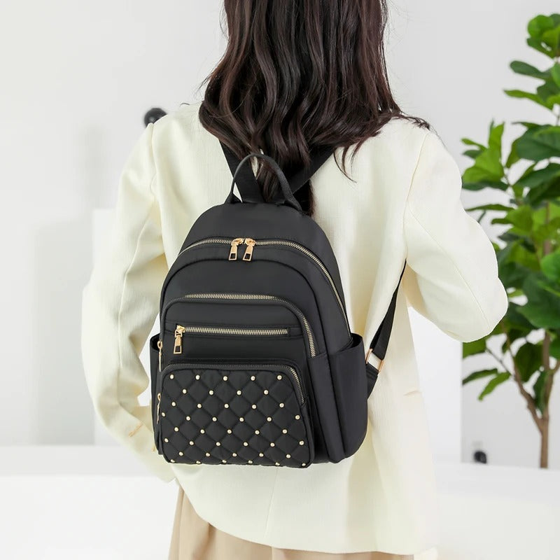 Leichter wasserabweisender Nylon-Rucksack für Damen – Reisen & Schule