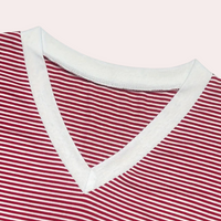 Rot-weiß gestreiftes V-Ausschnitt T-Shirt, Baumwolle, modisch, bequem, Freizeitkleidung.