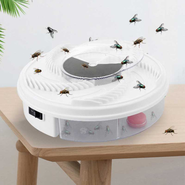 Elektrischer Fliegenfänger mit Drehsystem – BuzzTrap