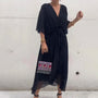 Losfallende Maxi-Kleid mit V-Ausschnitt – Elara