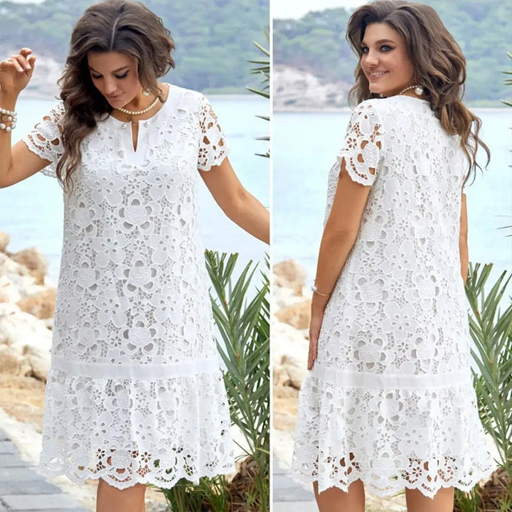 Stilvolle Sommer-Midikleid mit Blumenausschnitt – Liora