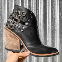 Damen Stiefeletten mit V-Ausschnitt und Schnalle – Léa