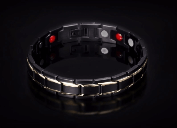 Magnetic bracelet made of stainless steel – CoreFlex