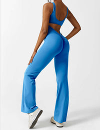 Rückenfreier Jumpsuit mit Schlaghose – Liv