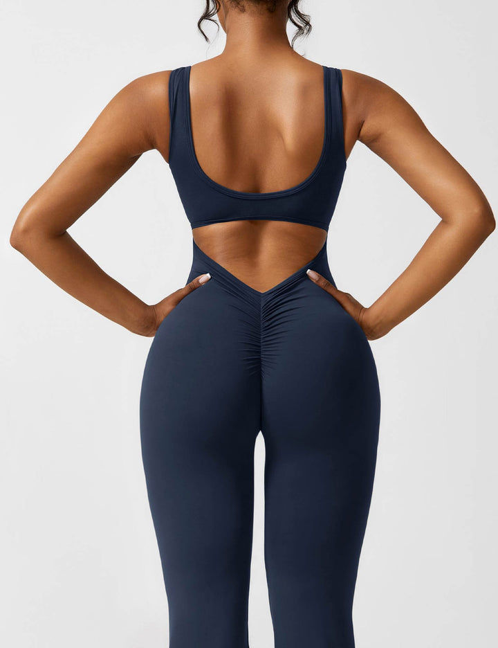 Rückenfreier Jumpsuit mit Schlaghose – Liv